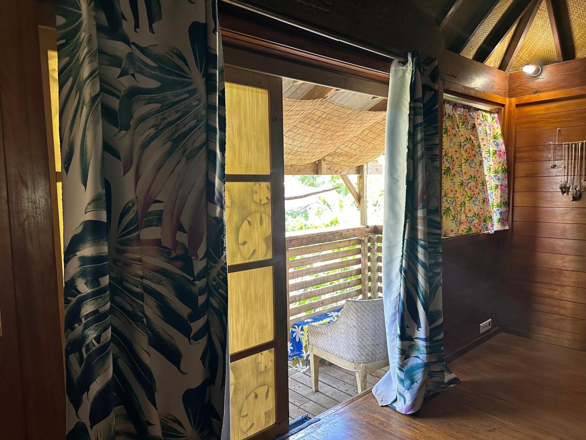 Vaiotaha Lodge Бора-Бора Экстерьер фото